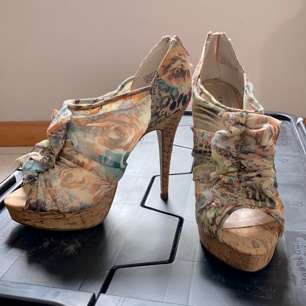 Chinese Laundry Z-Heart Throb Heel 7.5